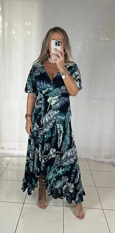 Ella Flutter Wrap - black banana leaf **disc