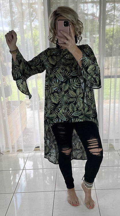 Tabitha Hi Lo Top - Green tropical