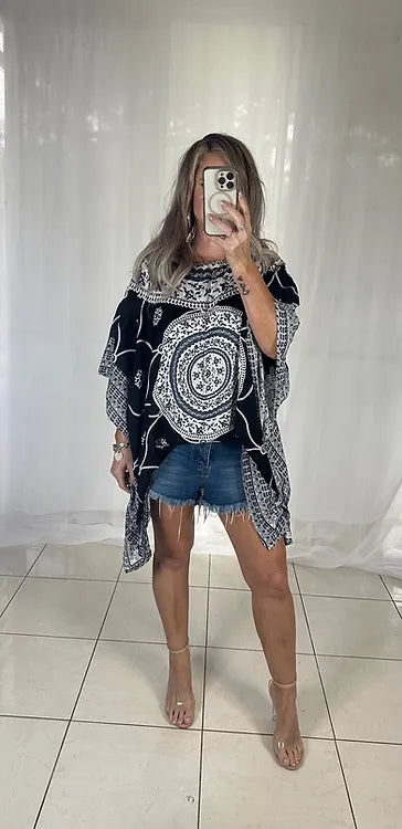 Kaftan Short Sequins - Black + White + Blue