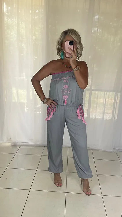 Embroidered jumpsuit - grey + pink