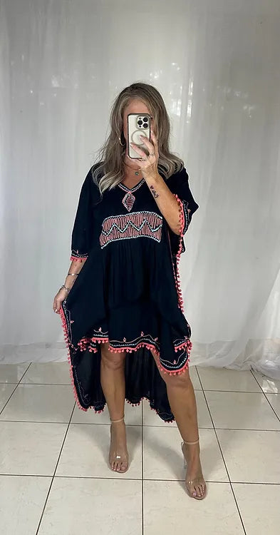 Kaftan - Black Pom