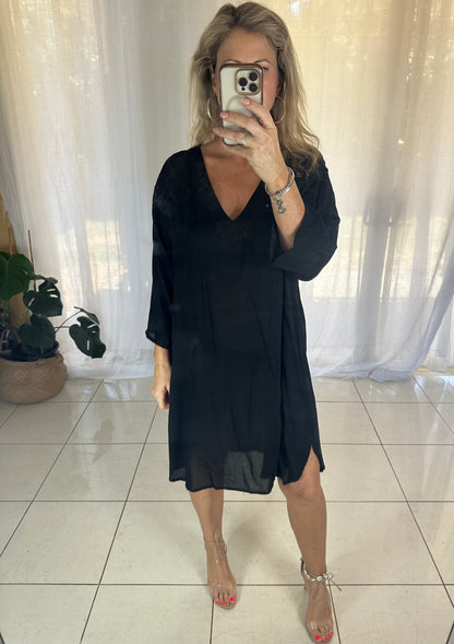 Larnie Shift Dress - Black