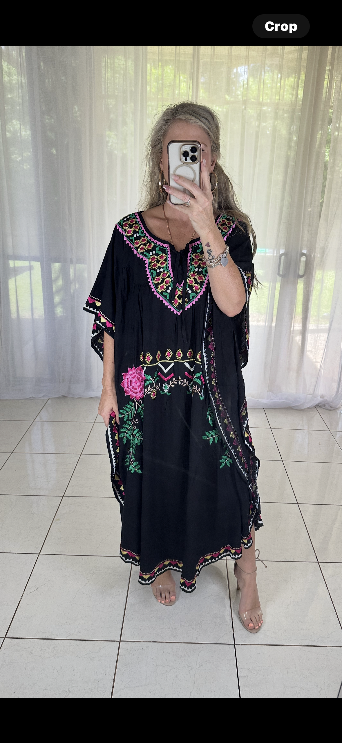 Kaftan - Black embroidered